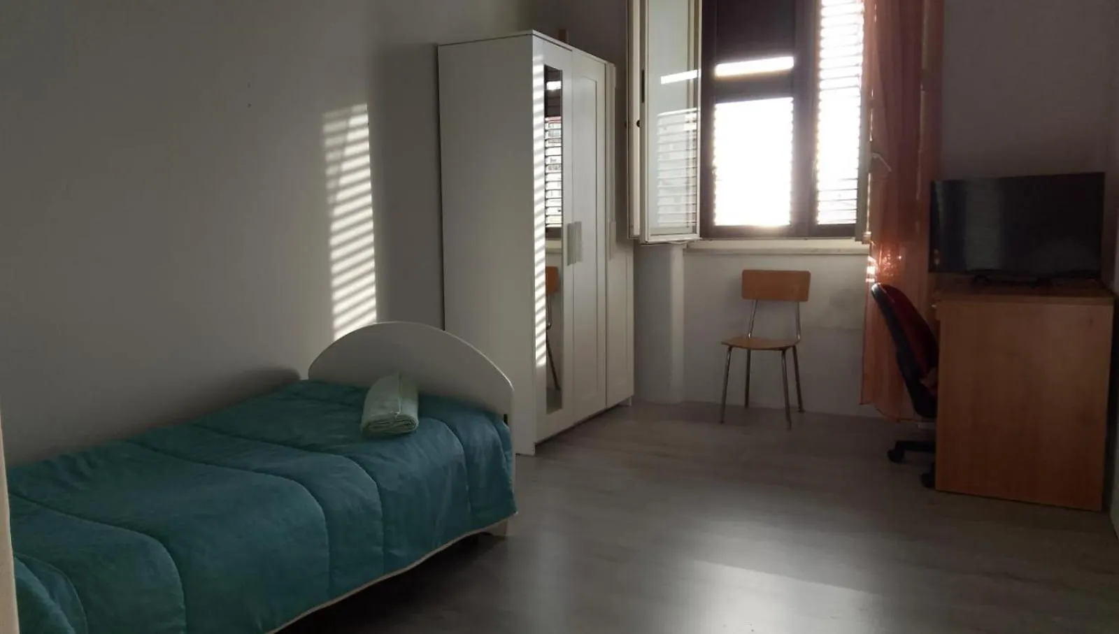 La Casetta Della Stazione Palermo Bed & Breakfast